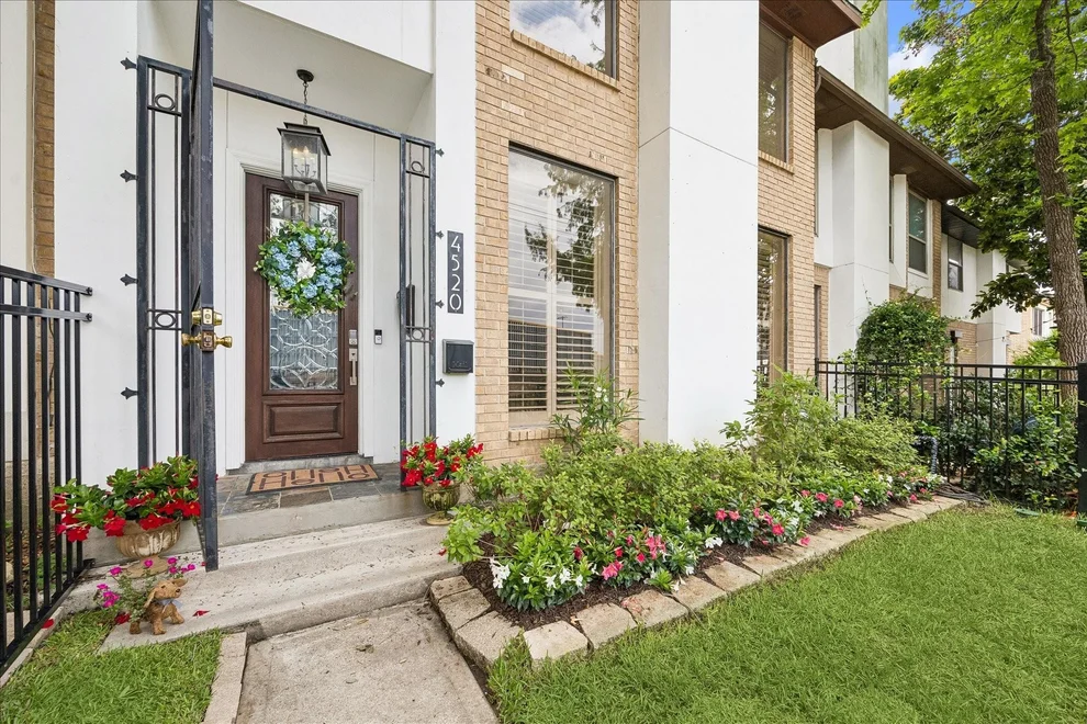 Unit for sale at 4520 Dickson Street, Houston, TX 77007
