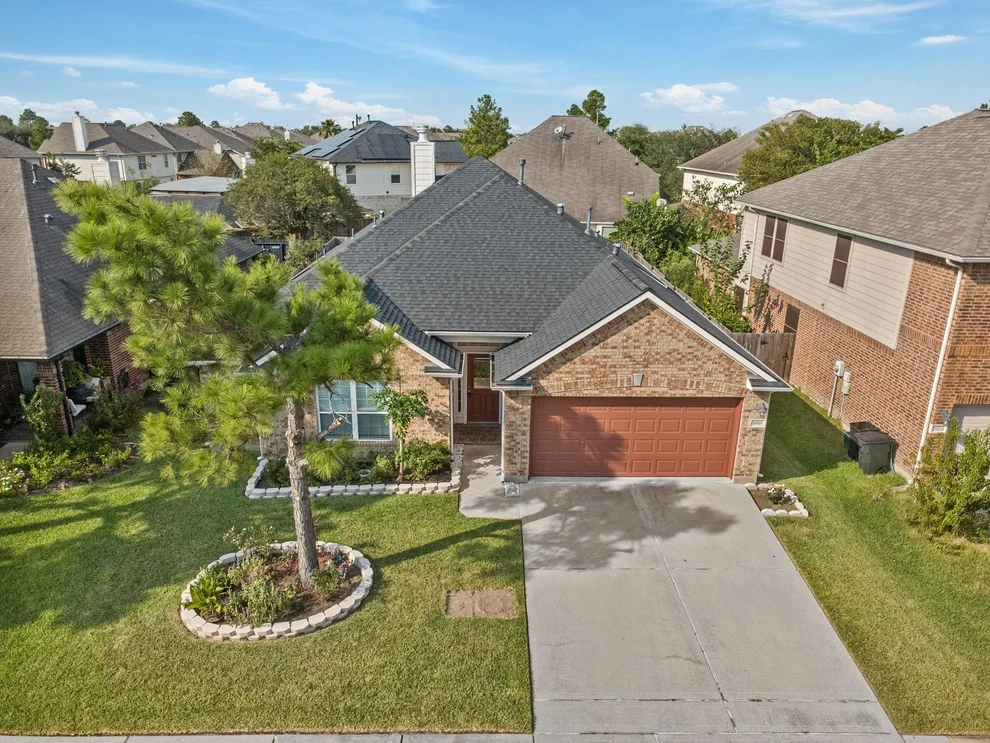 Unit for sale at 16918 Langham Heights Lane, Houston, TX 77084