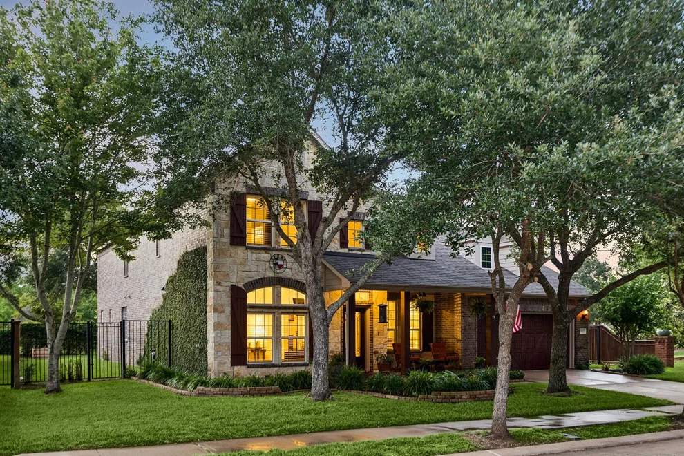 Unit for sale at 3102 London Lane, Missouri City, TX 77459