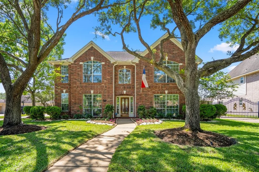 Unit for sale at 19207 Wisdom Woods Way, Houston, TX 77094