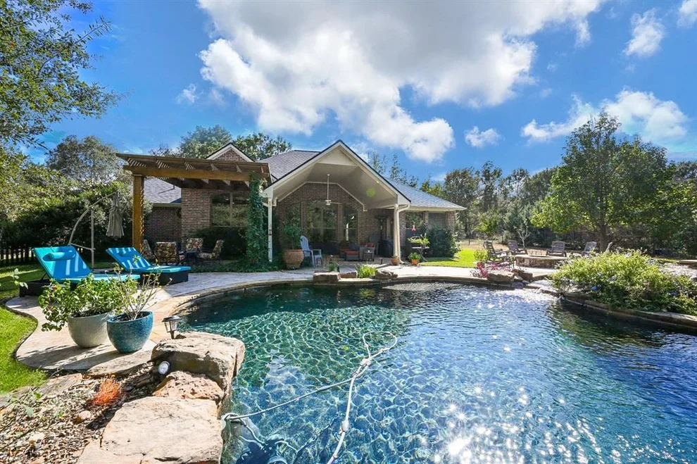 Unit for sale at 8872 Catamaran Way, Montgomery, TX 77316
