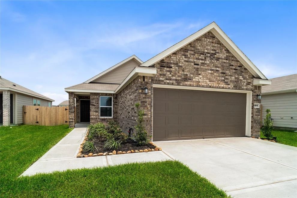 Unit for sale at 1511 Valley Creek Drive, Arcola, TX 77583