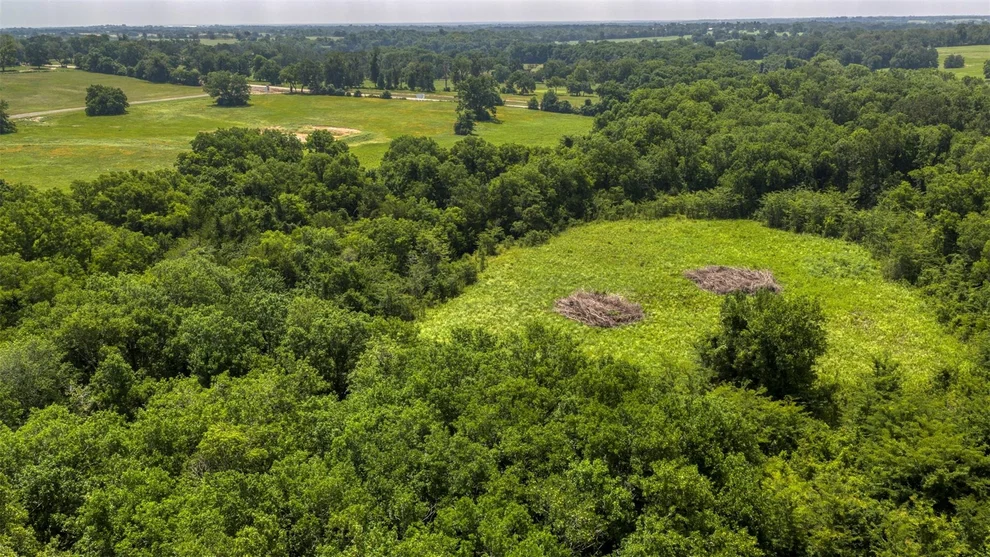 Unit for sale at 1-2 Creekview Trail, Brenham, TX 77833