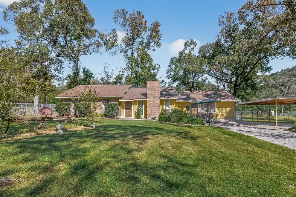 Unit for sale at 11535 Willis Waukegan Road, Conroe, TX 77303
