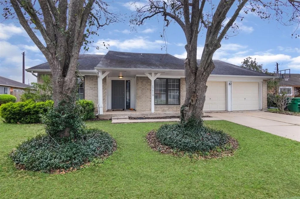 Unit for sale at 17018 Artwood Lane, Houston, TX 77489