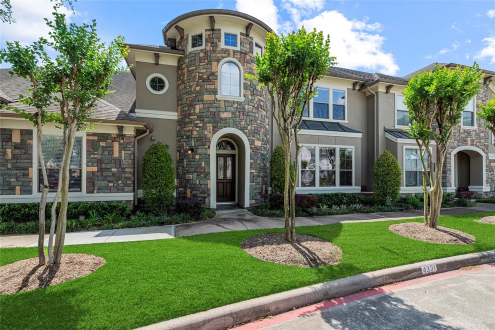 Unit for sale at 4331 Lake Run Drive, Missouri City, TX 77459