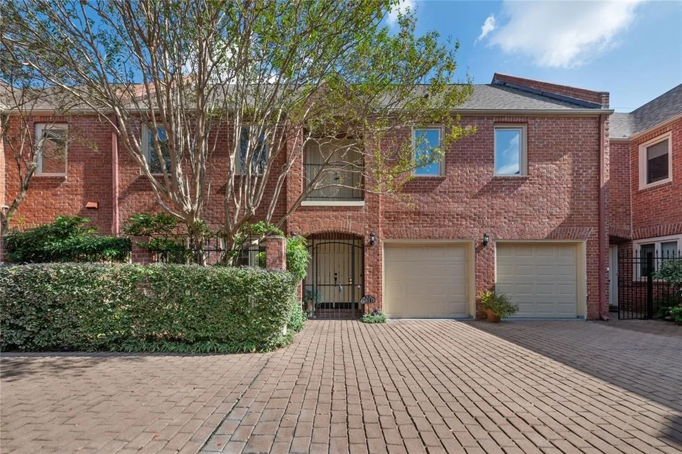 Unit for sale at 6011 Inwood Drive, Houston, TX 77057