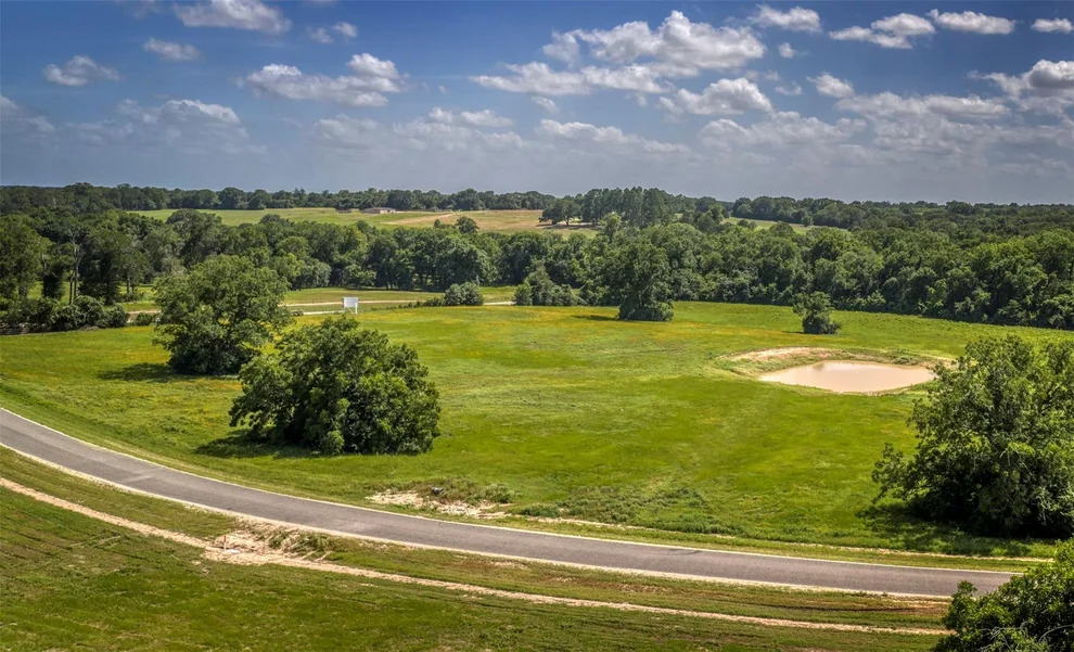 Unit for sale at 1-1 Creekview Trail, Brenham, TX 77833