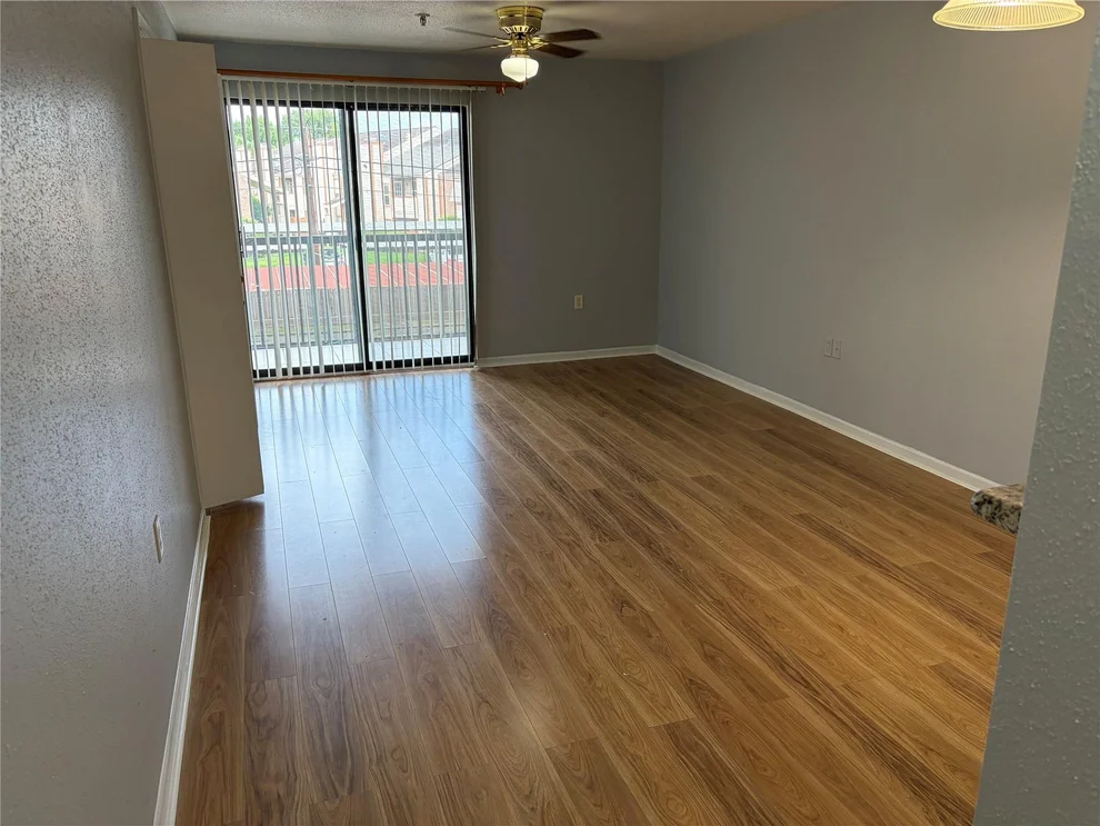 Unit for sale at 10110 Forum West Drive, Houston, TX 77036