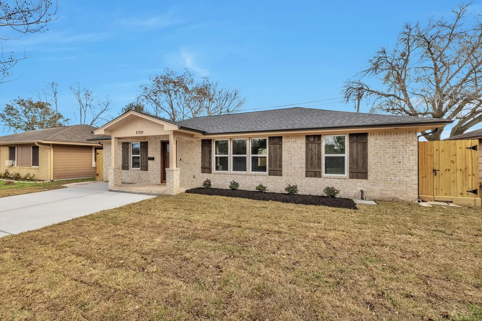 Unit for sale at 8709 Tarbell Road, Houston, TX 77034