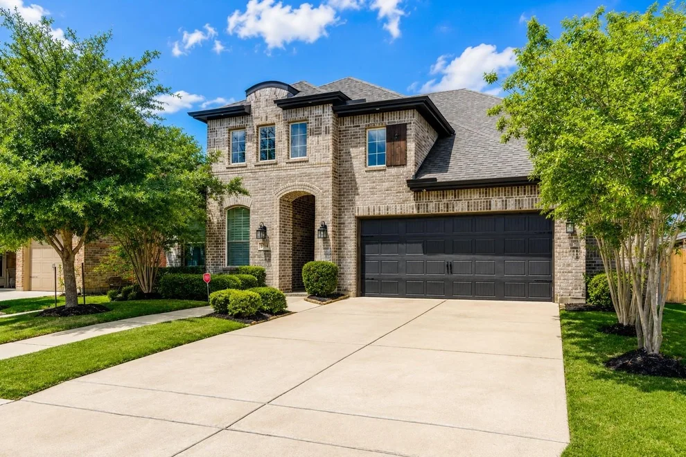 Unit for sale at 23642 Kingston Ridge Way, Katy, TX 77493