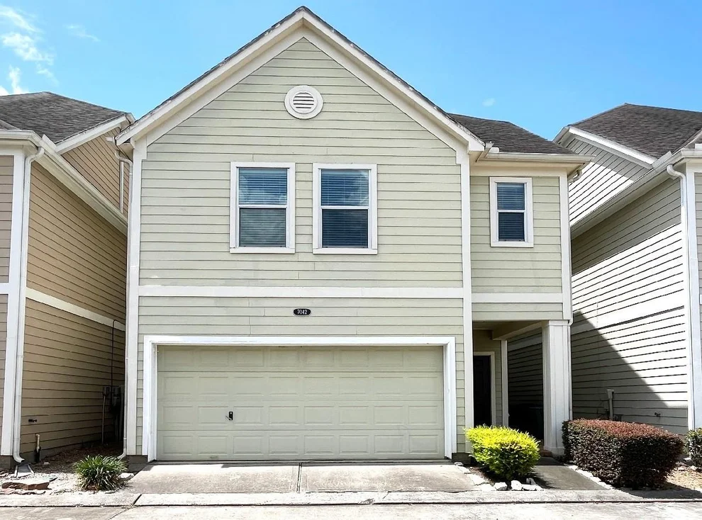 Unit for sale at 7042 Plum Creek Terrace Lane, Houston, TX 77087