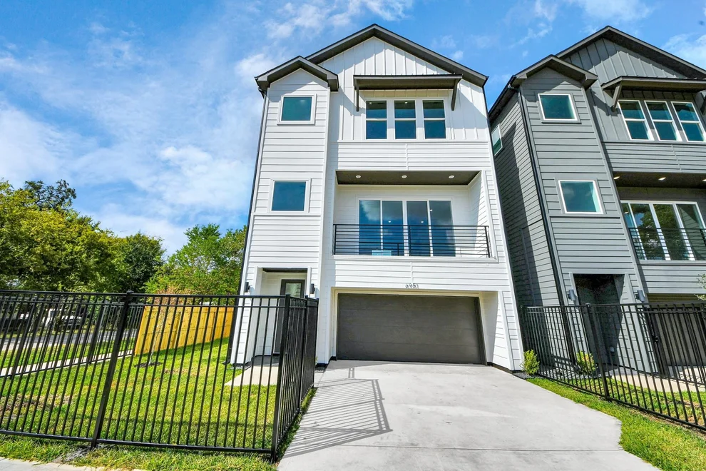 Unit for sale at 6951 Foster Street, Houston, TX 77021