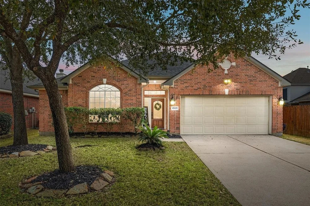 Unit for sale at 15123 Telge Lake Trail, Cypress, TX 77429