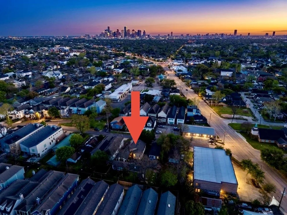 Unit for sale at 811,813,815 E 23rd Street, Houston, TX 77009