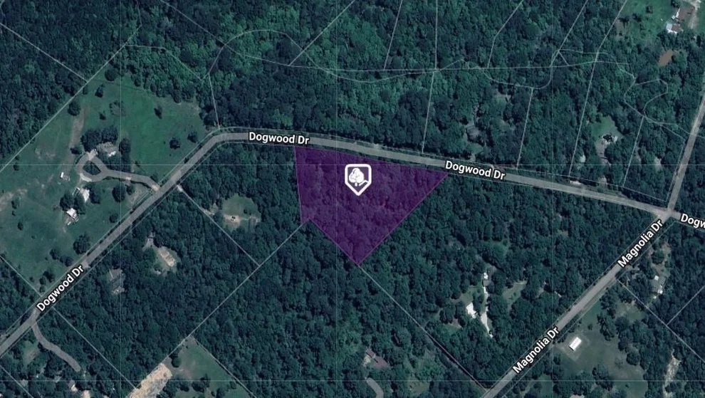Unit for sale at 17960 Dogwood Drive, Conroe, TX 77303