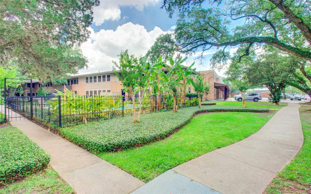 Unit for sale at 4020 Blue Bonnet Boulevard, Houston, TX 77025