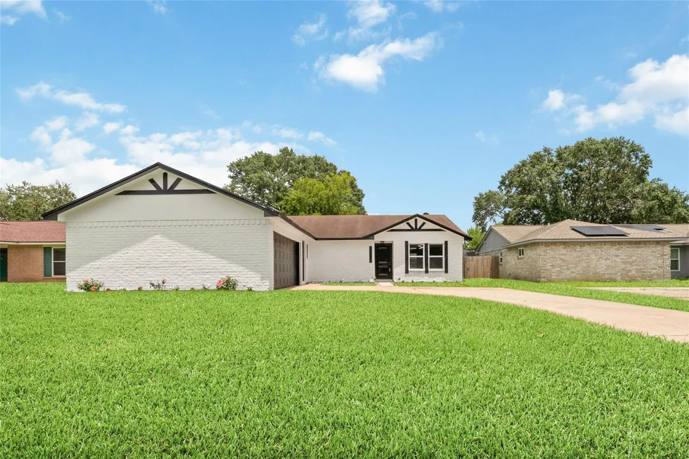 Unit for sale at 11114 Daybreak Lane, Cypress, TX 77429