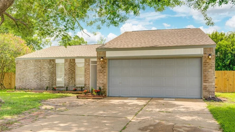 Unit for sale at 7502 Dawnbriar Court, Houston, TX 77489