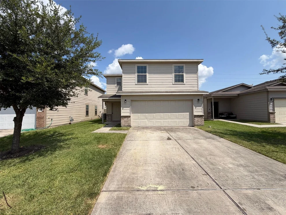 Unit for sale at 10335 Dawson Hill Lane, Houston, TX 77044