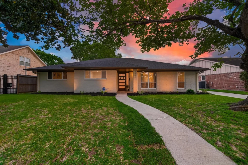 Unit for sale at 6227 Yarwell Drive, Houston, TX 77096