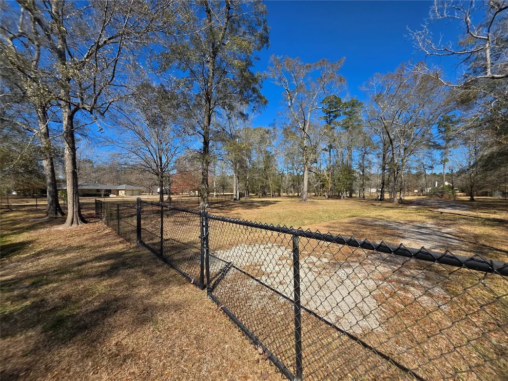 Unit for sale at 8708-1 W Fox Road, Orange, TX 77632
