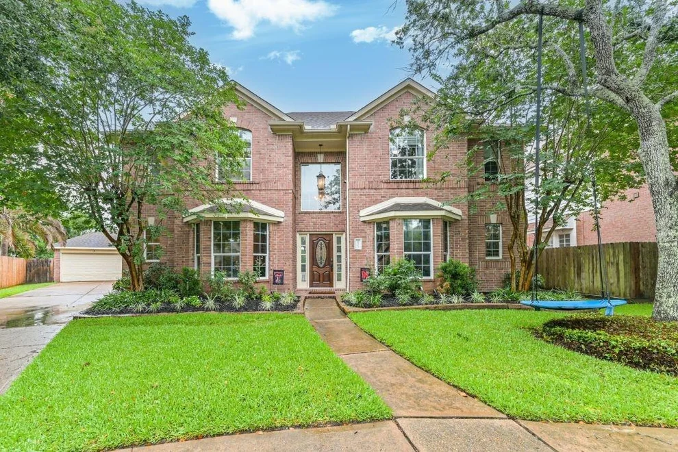 Unit for sale at 2803 Canyon Drive, Pearland, TX 77584