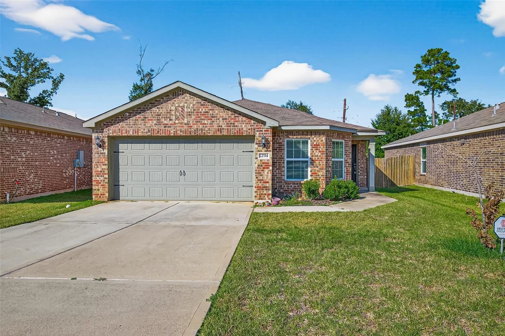 Unit for sale at 22514 Steel Blue Jaybird Drive, Hockley, TX 77447