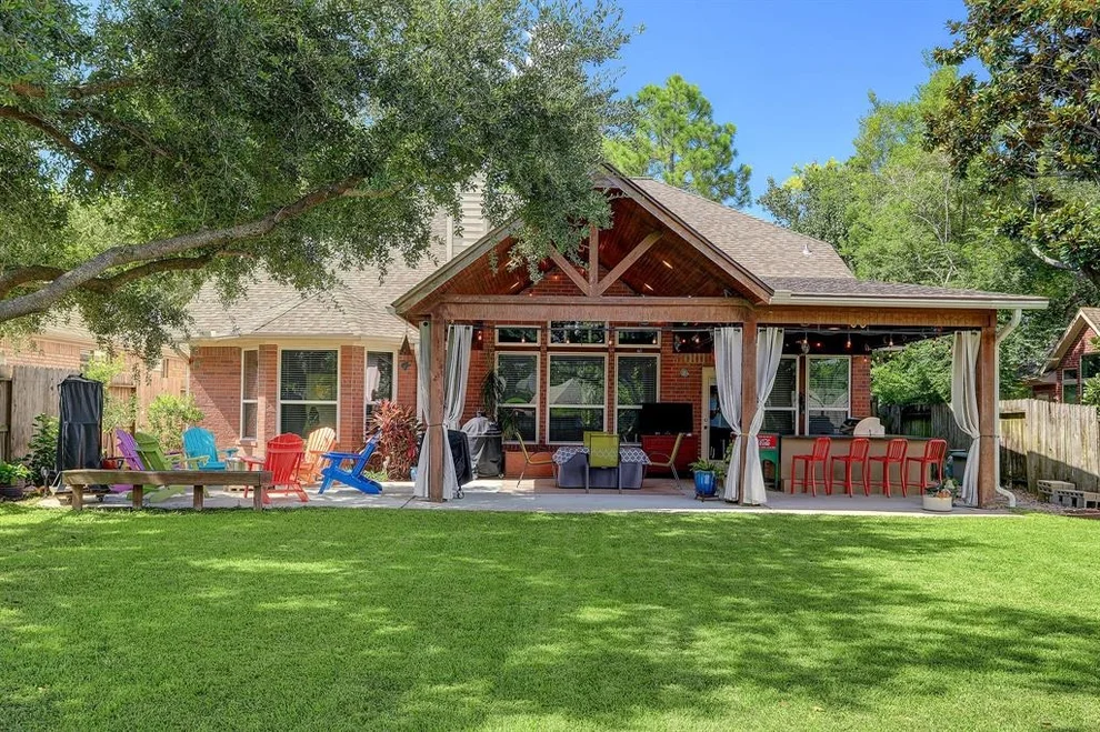 Unit for sale at 2314 Leafy Glen Drive, Houston, TX 77059