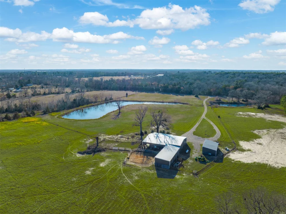 Unit for sale at 3397 Vz County Road 4412, Ben Wheeler, TX 75754