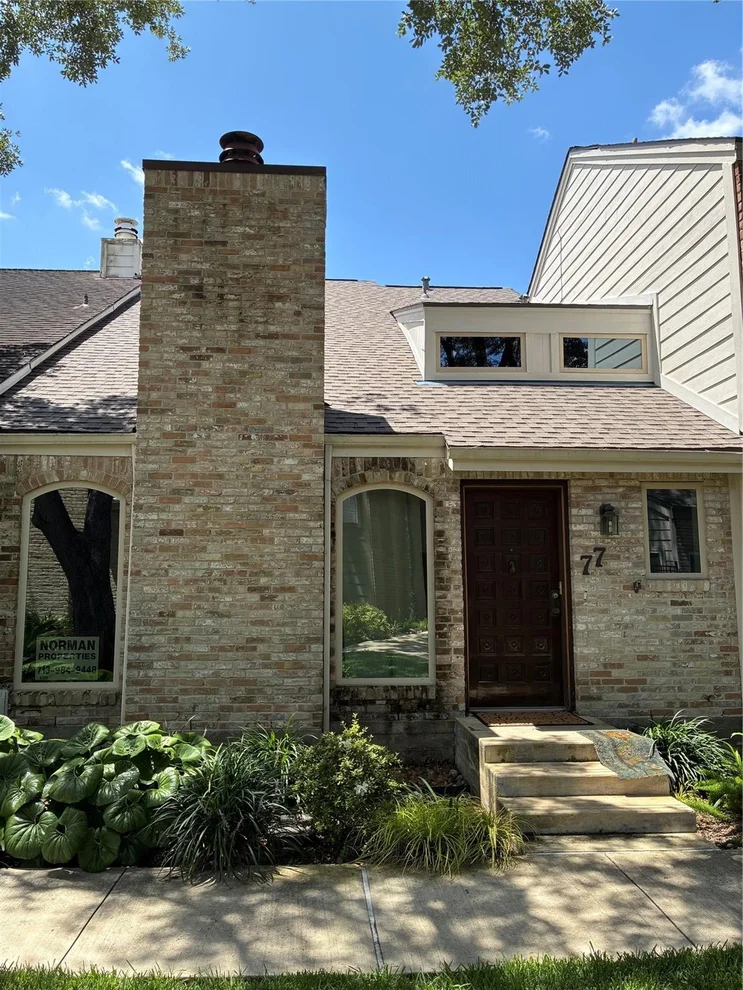 Unit for sale at 12625 Memorial Drive, Houston, TX 77024