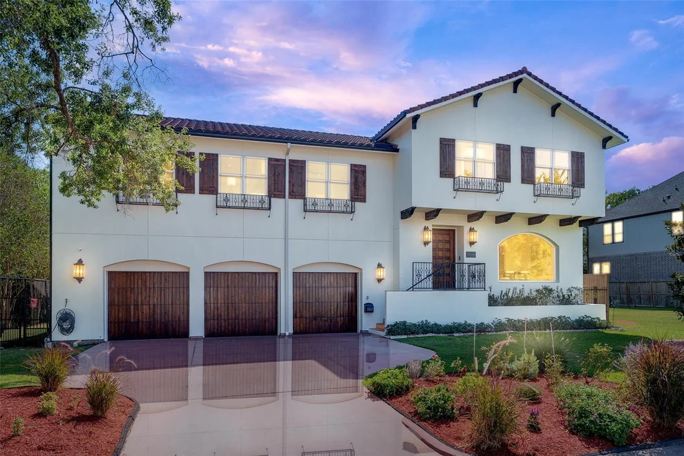 Unit for sale at 4301 Holt Street, Bellaire, TX 77401