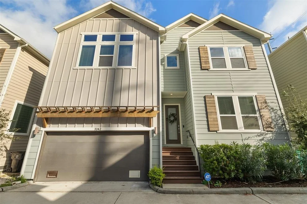 Unit for sale at 3342 Pinemont Drive, Houston, TX 77018