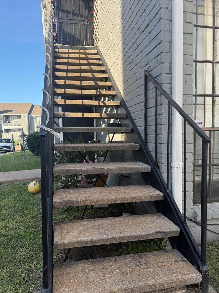 Unit for sale at 12500 Sandpiper Drive, Houston, TX 77035