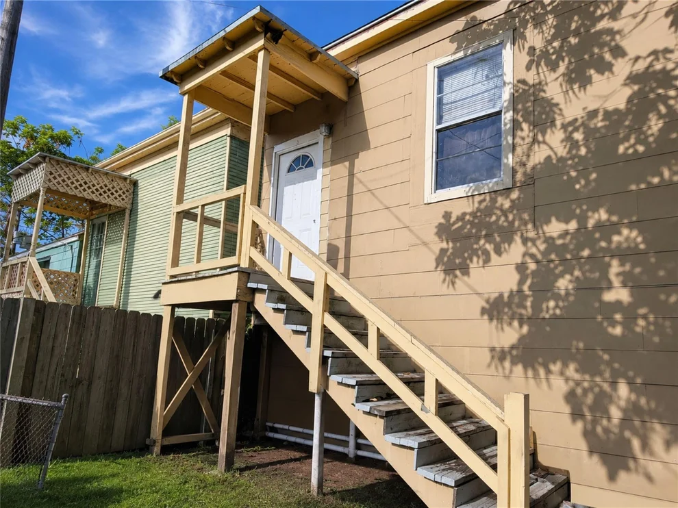 Unit for sale at 1513 J H Clouser Street, Galveston, TX 77550