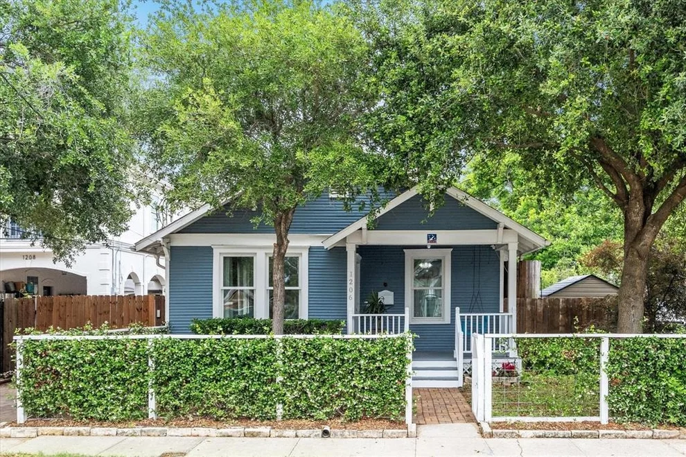 Unit for sale at 1206 Northwood Street, Houston, TX 77009