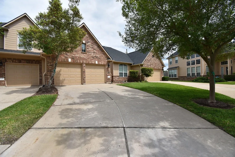 Unit for sale at 1734 Pepper Hill Lane, Sugar Land, TX 77479