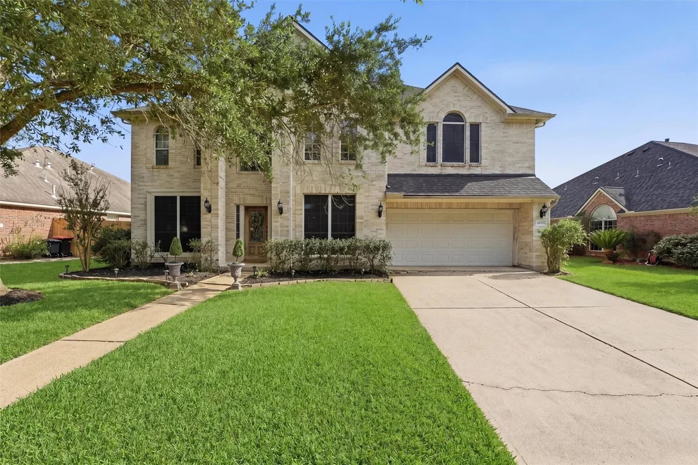 Unit for sale at 14002 Hollow Canyon Lane, Rosharon, TX 77583