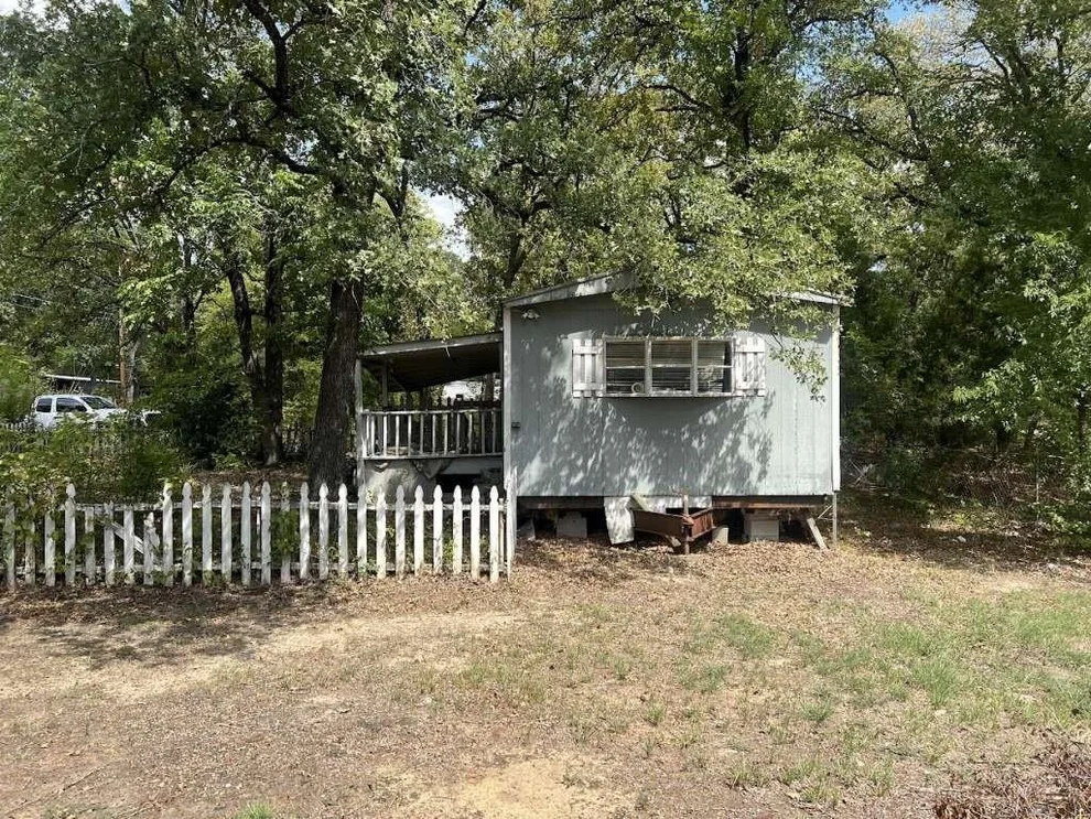 Unit for sale at 14169 Quanah Parker Trail, Malakoff, TX 75148