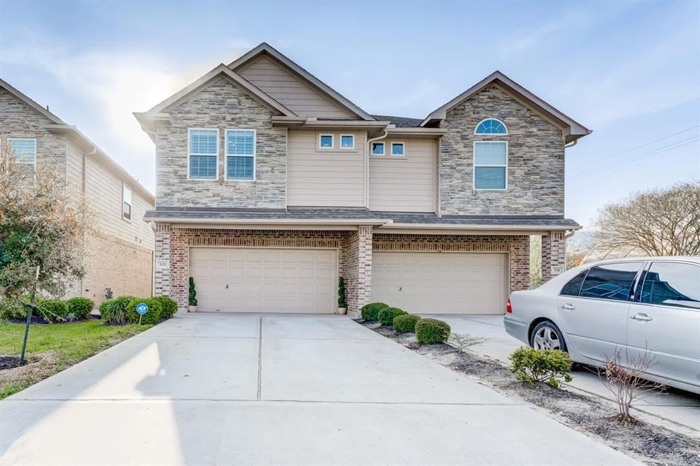 Unit for sale at 529 N 6th Street, La Porte, TX 77571