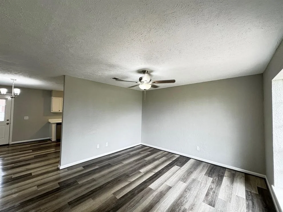 Unit for sale at 120 Hutson Lane, Brazoria, TX 77422
