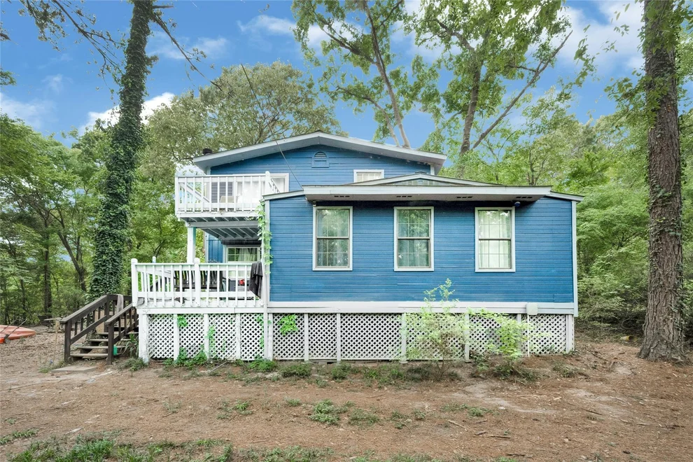 Unit for sale at 203 Lazy Hollow Lane, Livingston, TX 77351