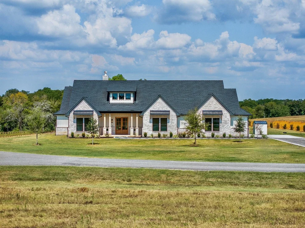 Unit for sale at 10343 Sunny Meadow Drive, Chappell Hill, TX 77426
