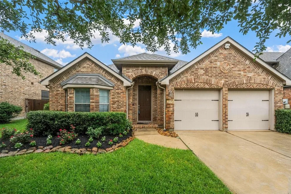 Unit for sale at 7019 Dewberry Shores Lane, Humble, TX 77396
