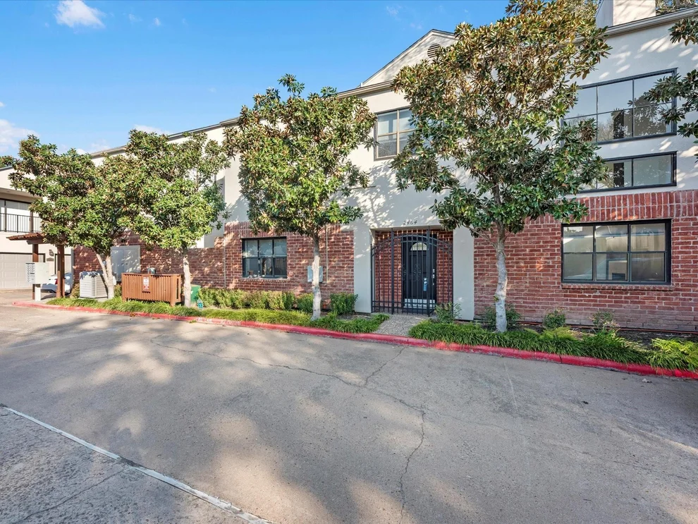 Unit for sale at 2464 Bering Drive, Houston, TX 77057