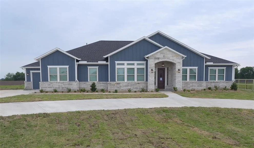 Unit for sale at 9521 Galveston Street, Orchard, TX 77464
