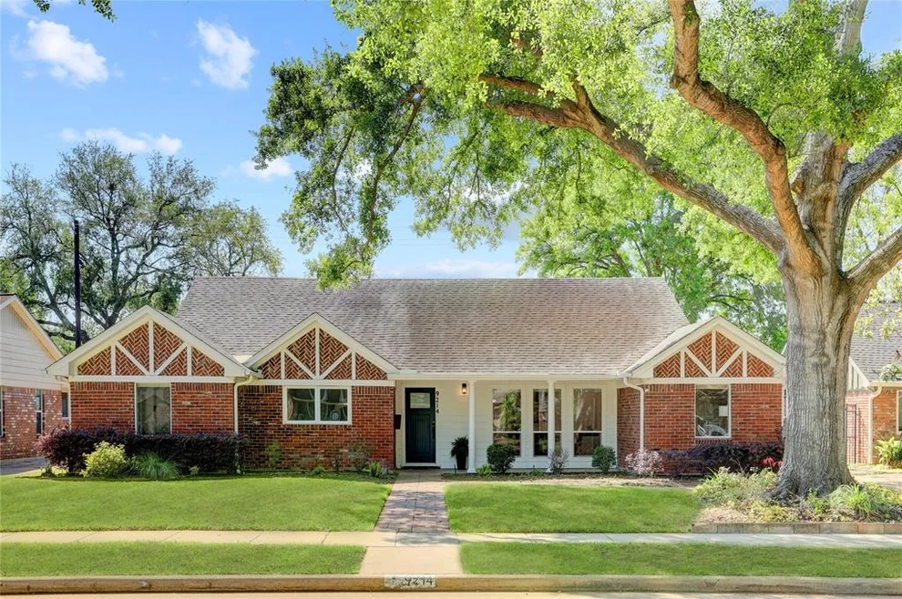 Unit for sale at 9214 Linkmeadow Lane, Houston, TX 77025