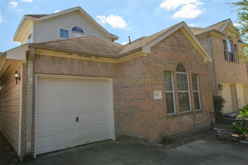 Unit for sale at 815 Forest Bark Lane, Houston, TX 77067