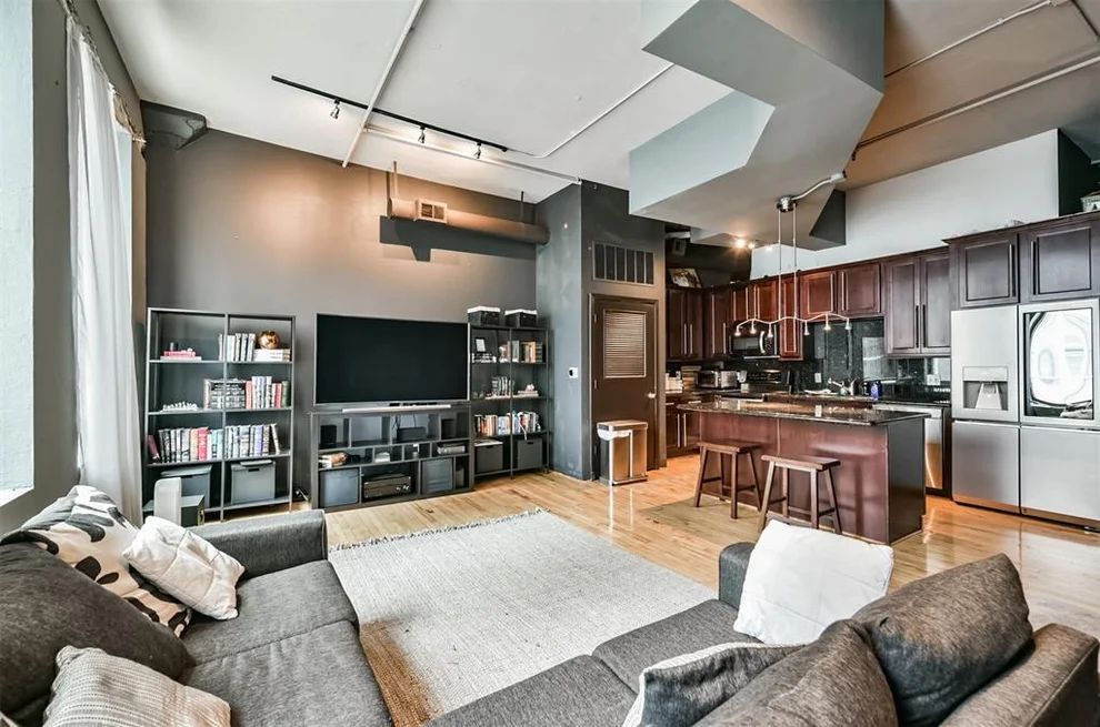 Unit for sale at 705 Main Street, Houston, TX 77002