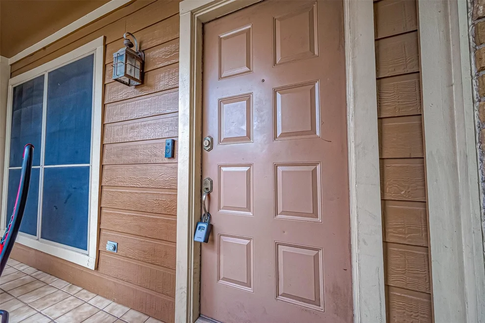 Unit for sale at 1860 White Oak Drive, Houston, TX 77009